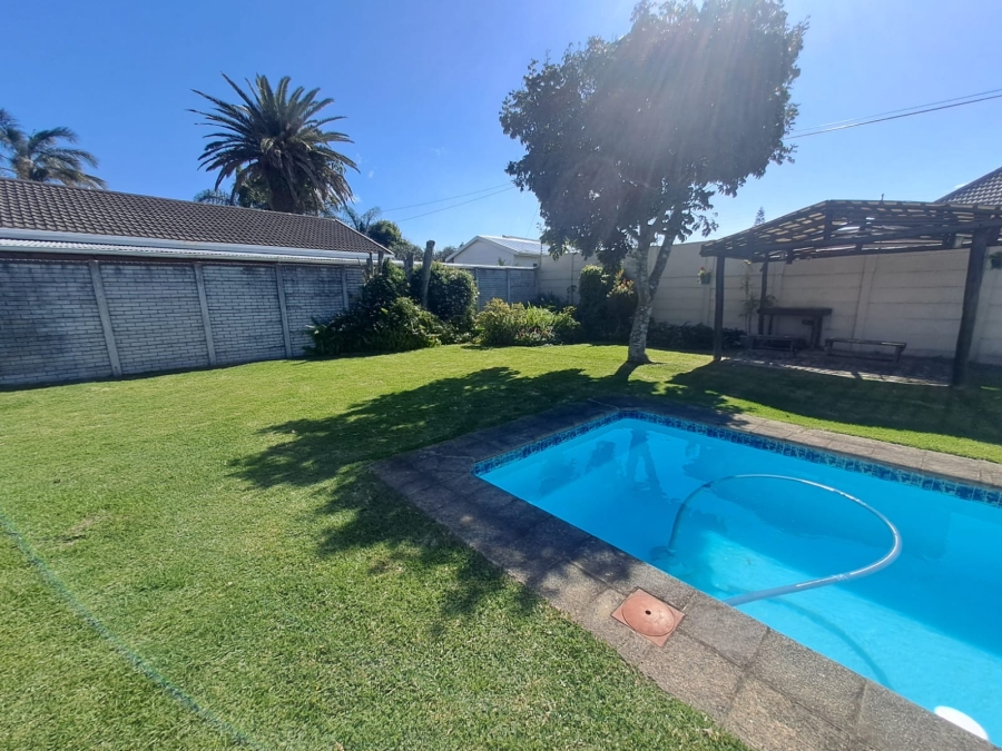 3 Bedroom Property for Sale in Beacon Bay Eastern Cape